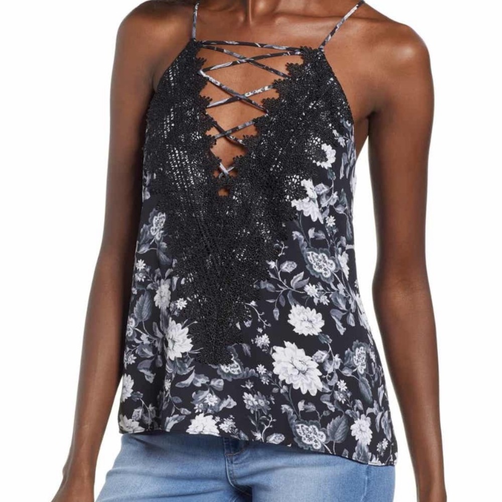 Strapping Criss Cross Cami (NWOT)